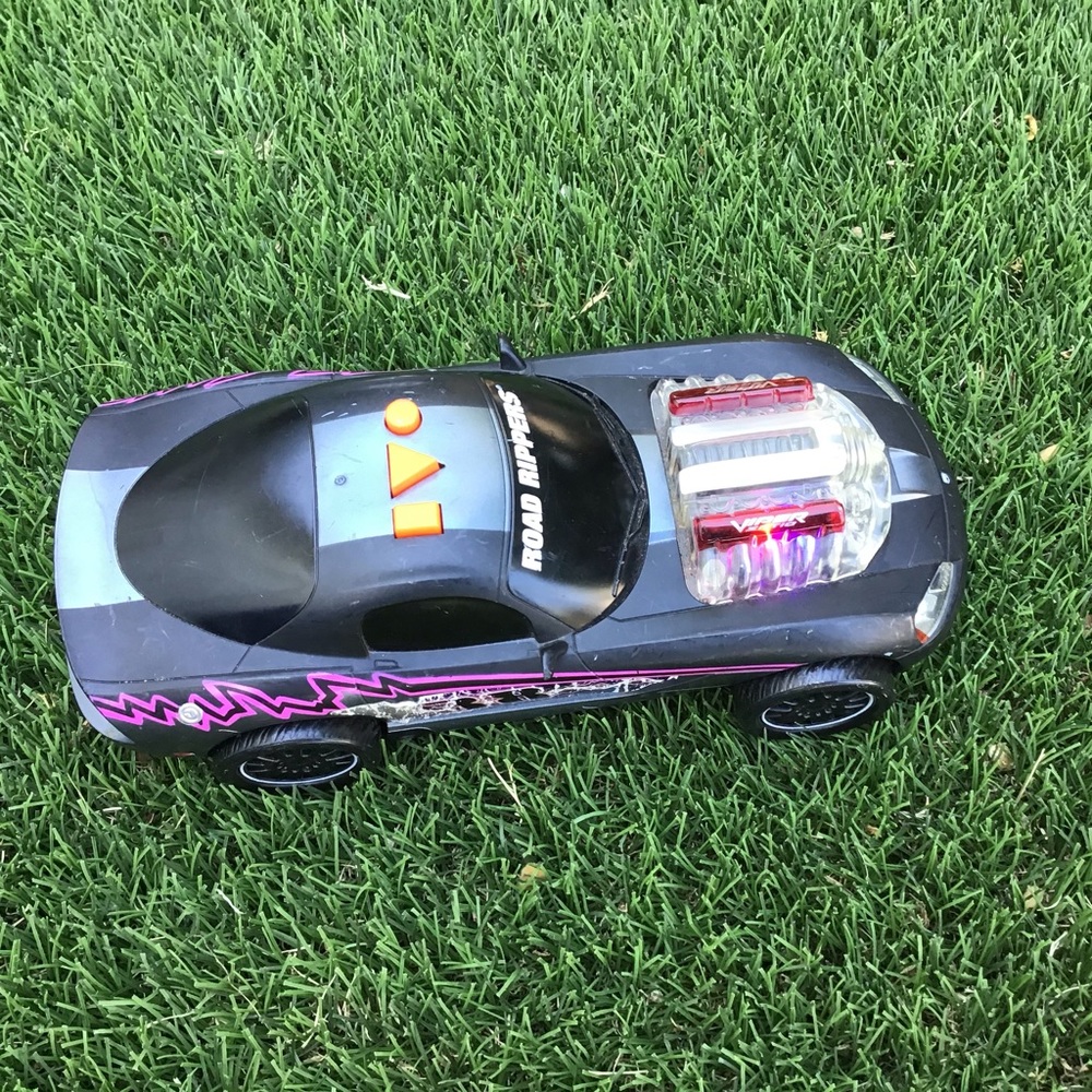 Toy car - Picture 9 of 9
